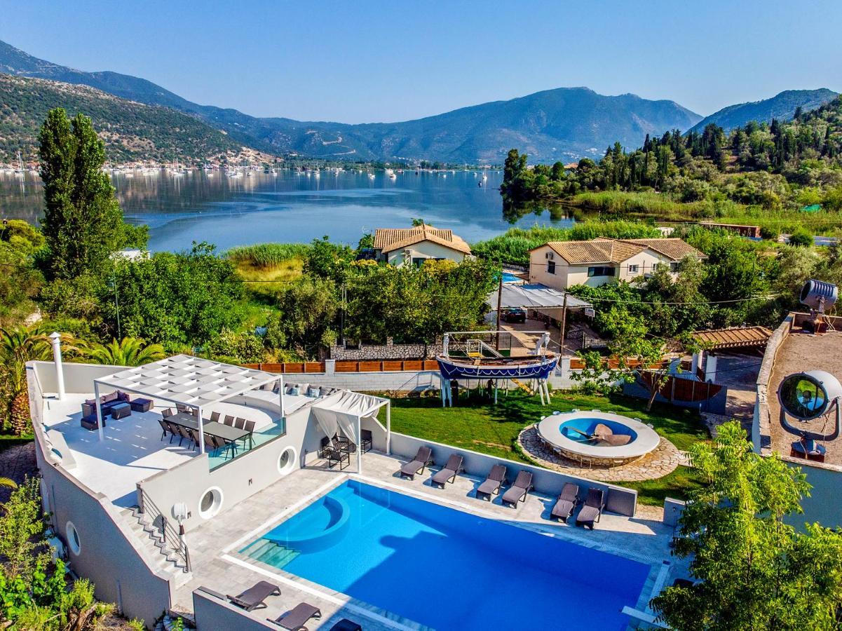 Boat Villa Geni  Exterior photo